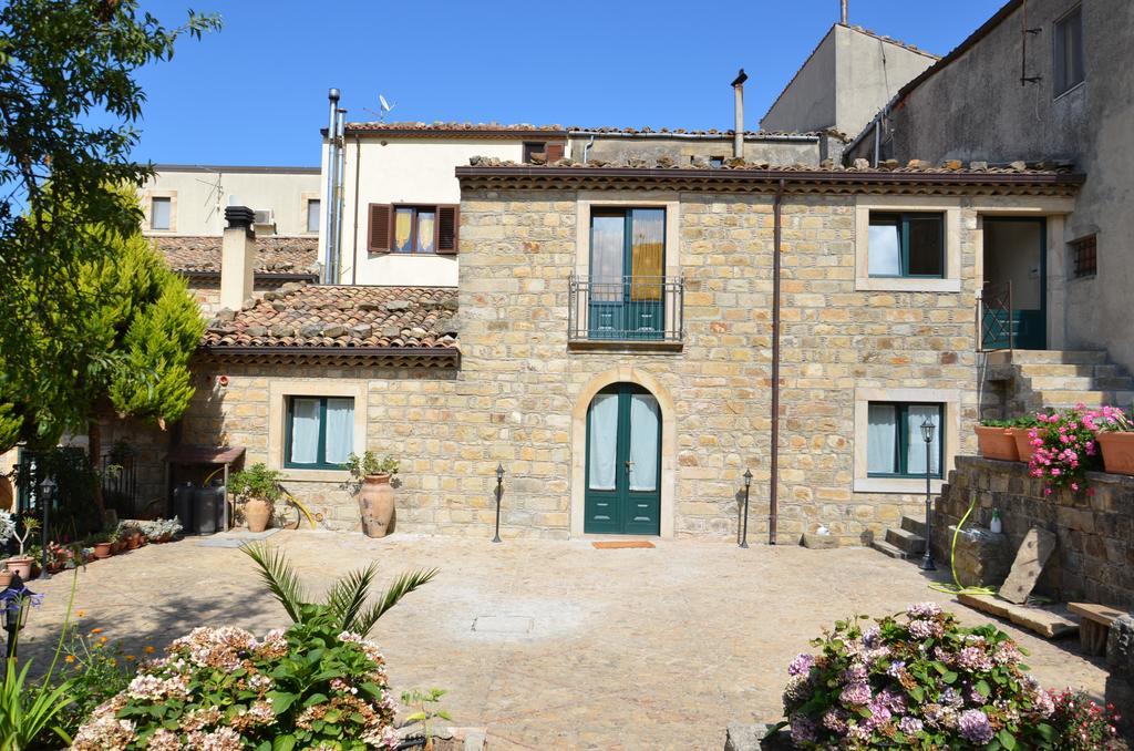 La Carretteria Guest House Mistretta 部屋 写真